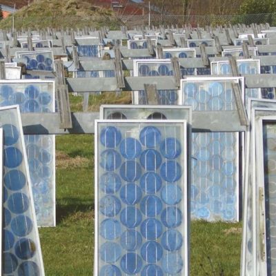 Công nghệ Blockchain trong tái chế tấm pin năng lượng mặt trời