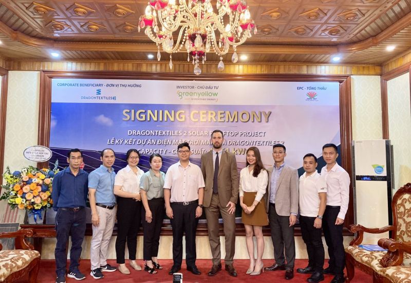 Hùng Việt chúc mừng lễ ký kết hợp Hợp Đồng mua bán điện (PPA) dự án điện mặt trời mái nhà 4.8MWp 