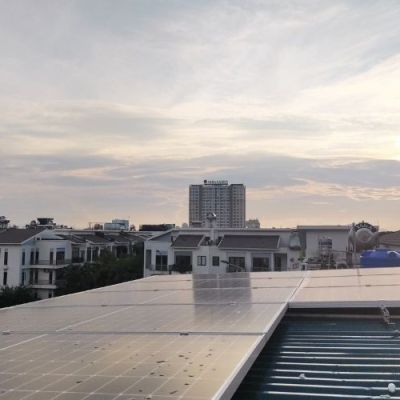 Hệ thống điện mặt trời mái nhà hộ gia đình công suất 10kW