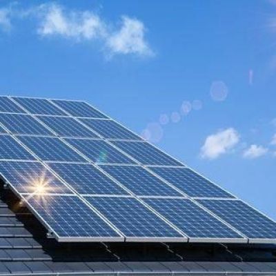Giá trần cho điện mặt trời là gần 1.877 đồng/kWh